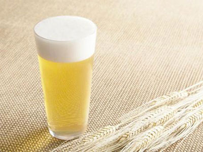 城鎮(zhèn)化帶來啤酒發(fā)展新機遇.jpg 城鎮(zhèn)化帶來啤酒發(fā)展新機遇.jpg